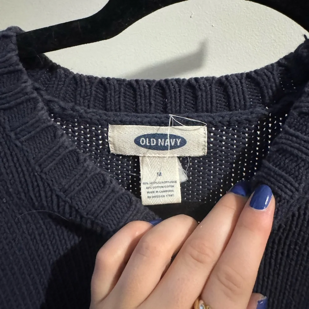 Old Navy Crewneck Sweater